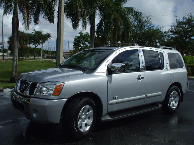 Nissan Armada 4dr Sdn Auto GLS w/XM Sport Utility