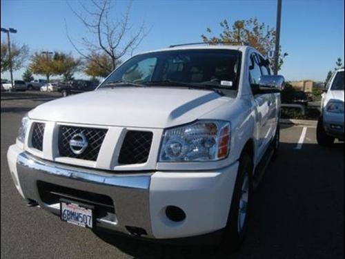 Nissan Armada 2007 photo 2