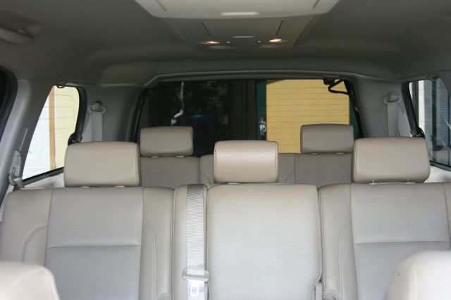 Nissan Armada 2008 photo 6