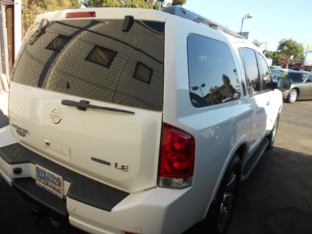 Nissan Armada 2008 photo 2