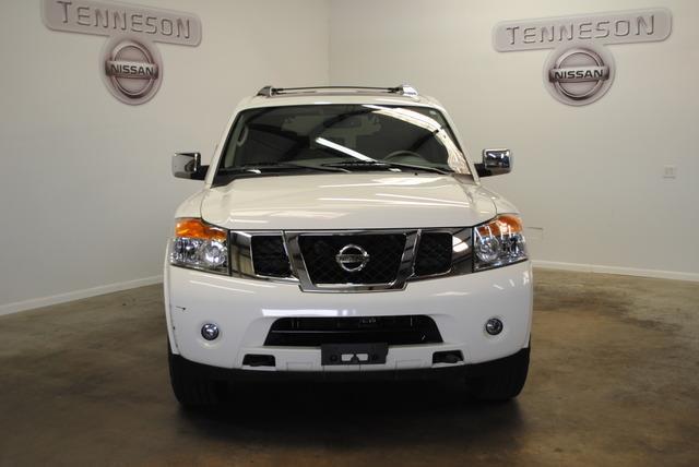 Nissan Armada 2010 photo 3