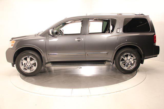 Nissan Armada 2010 photo 1