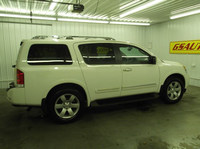 Nissan Armada 2010 photo 2