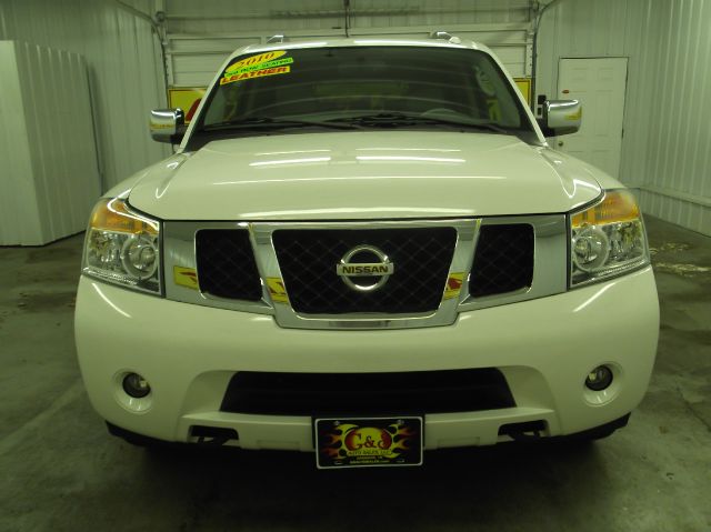 Nissan Armada 2010 photo 4