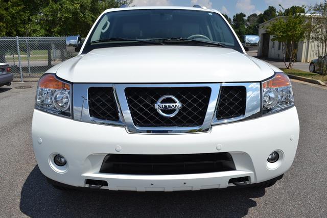 Nissan Armada 2010 photo 3