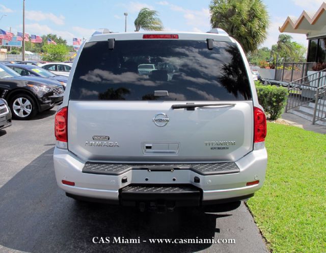 Nissan Armada 2010 photo 3