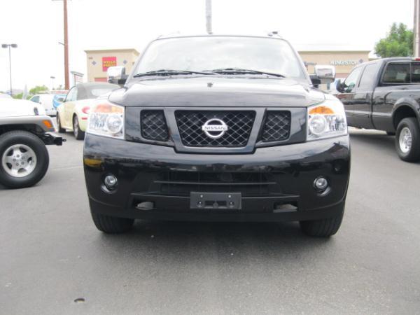 Nissan Armada 2011 photo 1