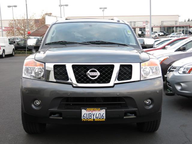 Nissan Armada 2011 photo 3