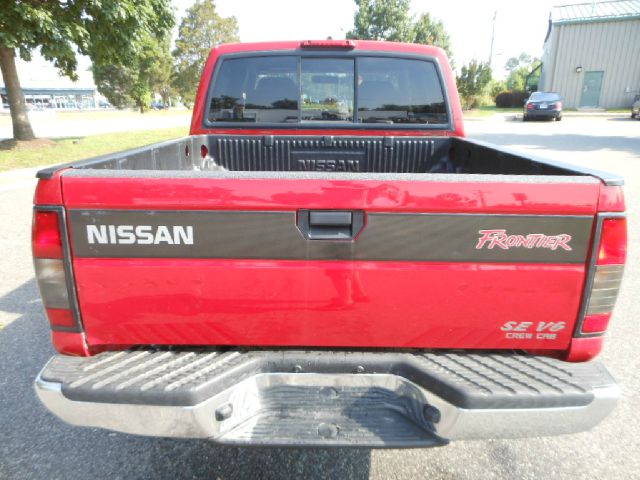 Nissan Frontier 2000 photo 4