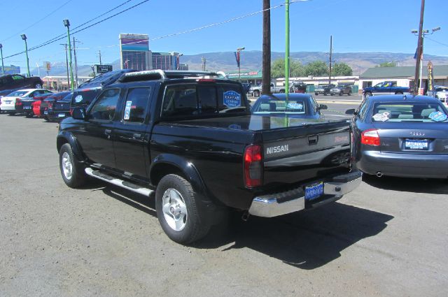 Nissan Frontier SLE Z71 Crew Cab Short Bed 4X4 Pickup Truck