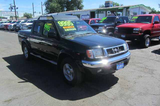 Nissan Frontier 2000 photo 2