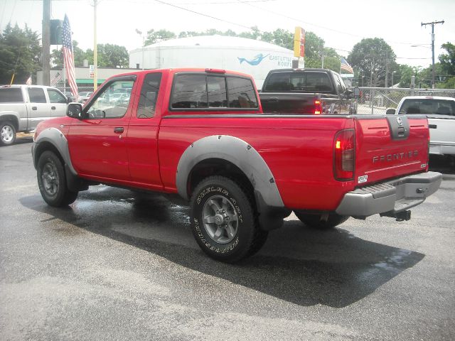 Nissan Frontier E-350 Base Pickup Truck