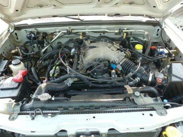 Nissan Frontier 2001 photo 11