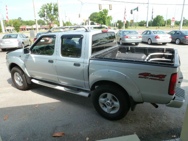 Nissan Frontier 2001 photo 22