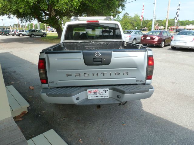 Nissan Frontier 2001 photo 3