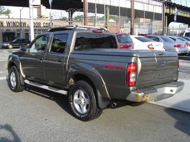 Nissan Frontier 2001 photo 9