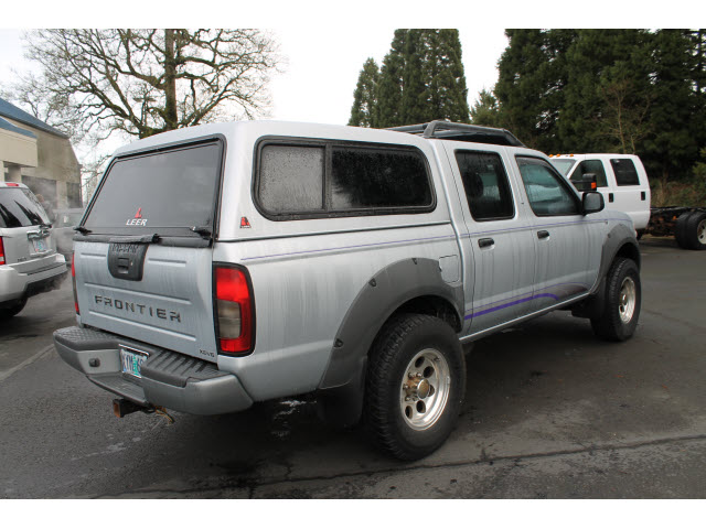 Nissan Frontier 2001 photo 3