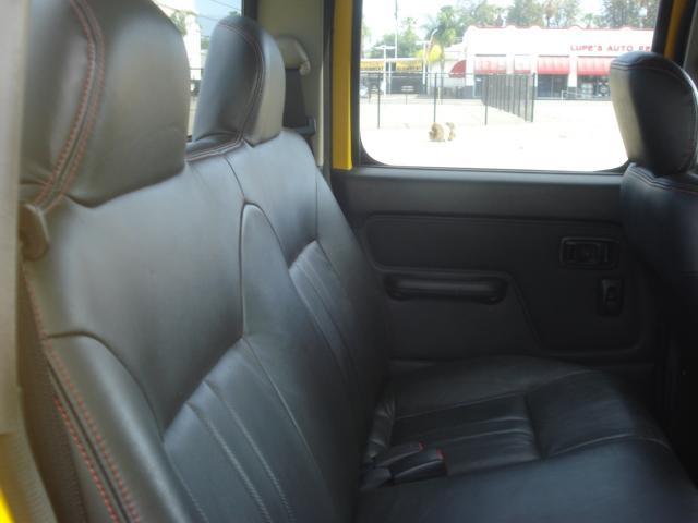 Nissan Frontier 2001 photo 18