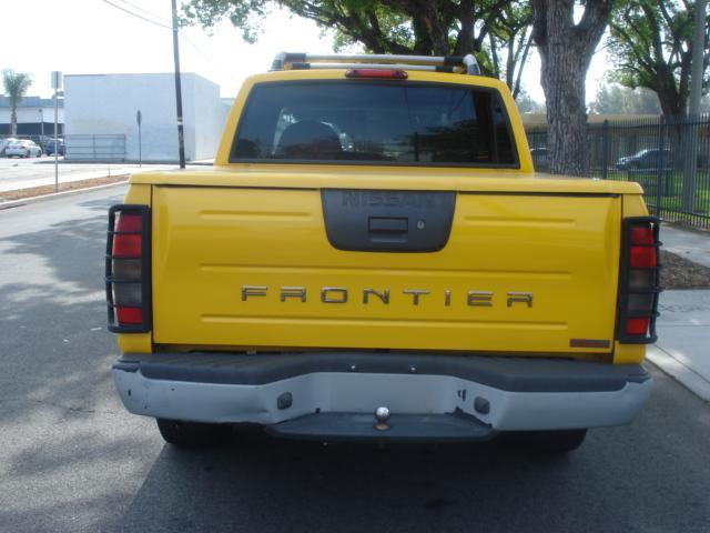 Nissan Frontier 2001 photo 19