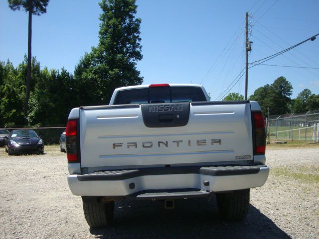 Nissan Frontier 2001 photo 12