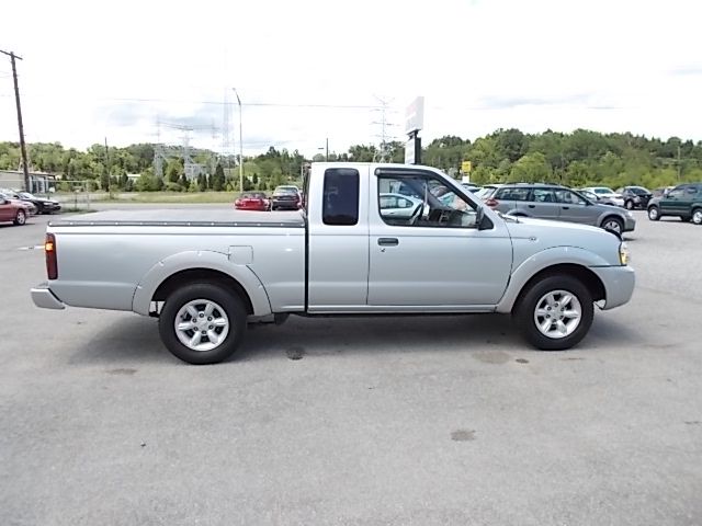 Nissan Frontier SE 2WD Pickup Truck