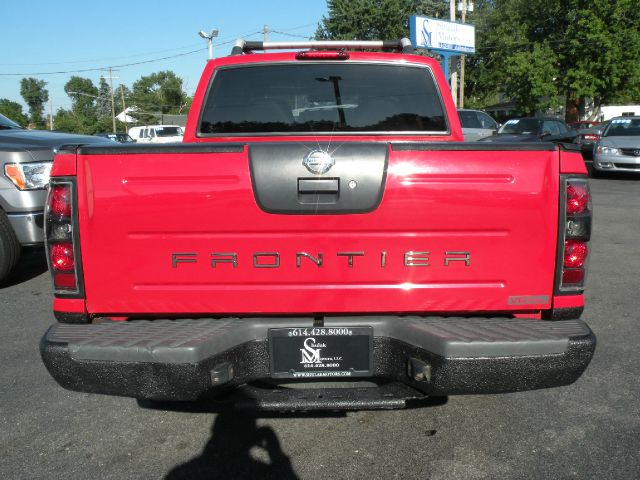 Nissan Frontier 2001 photo 4