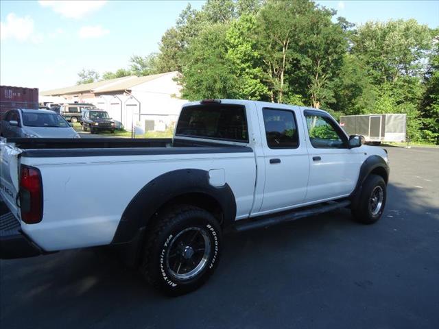 Nissan Frontier XL - Carpet Cleaning Van Pickup Truck