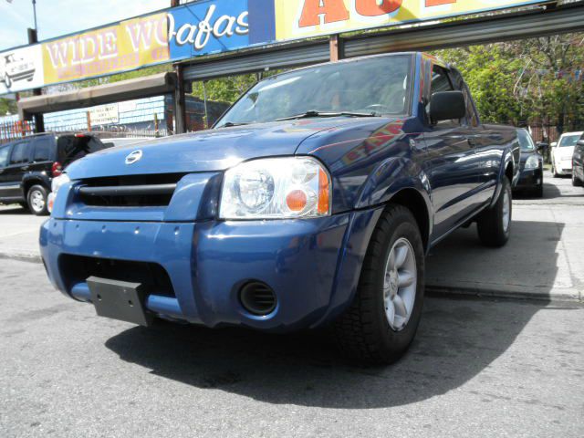 Nissan Frontier 2002 photo 1