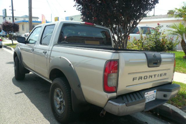 Nissan Frontier 2002 photo 4