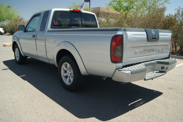 Nissan Frontier 2002 photo 5