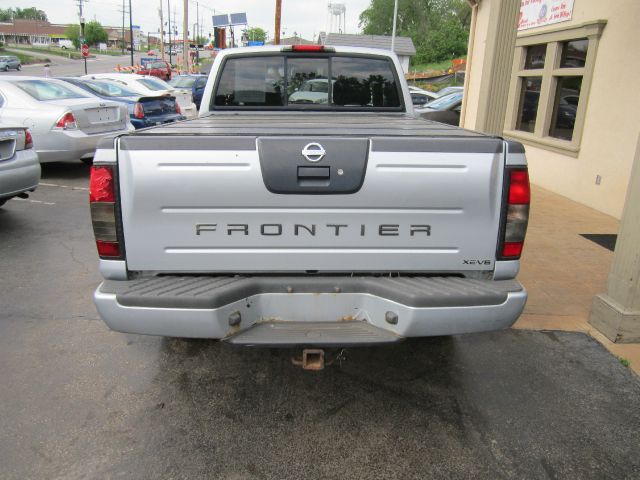 Nissan Frontier 2002 photo 6