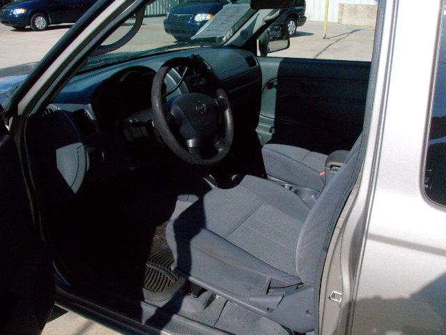 Nissan Frontier 2002 photo 4