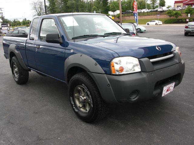 Nissan Frontier 2002 photo 2