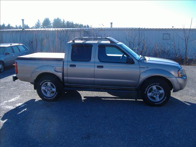 Nissan Frontier 2002 photo 1