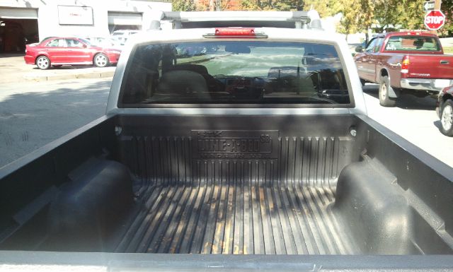 Nissan Frontier 2002 photo 4