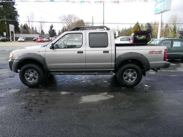 Nissan Frontier 2002 photo 1