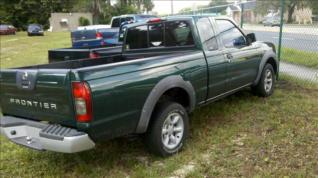 Nissan Frontier 2002 photo 1