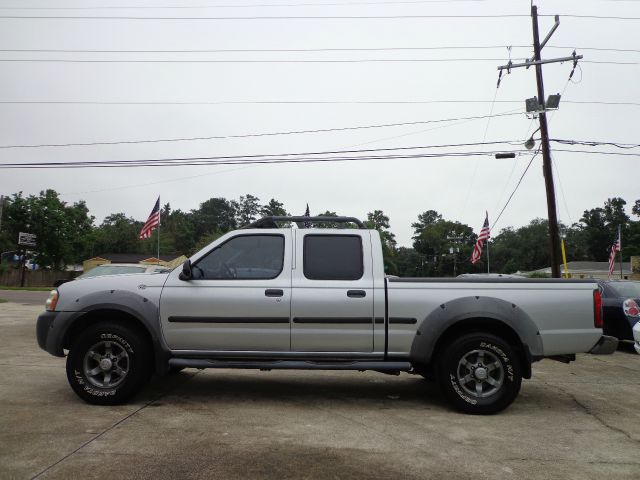 Nissan Frontier 2002 photo 2