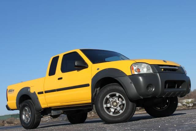 Nissan Frontier 2002 photo 1