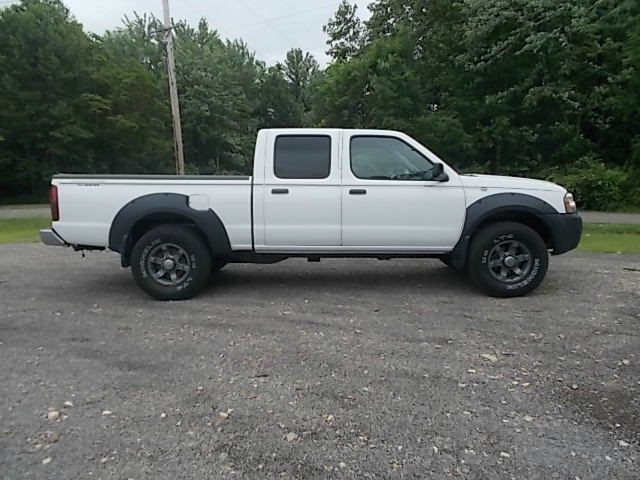 Nissan Frontier LX -V6 Pickup Truck