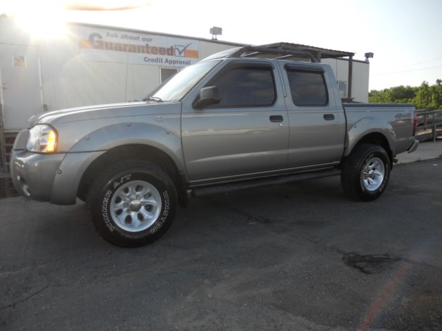 Nissan Frontier 2003 photo 5