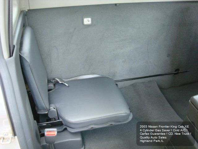 Nissan Frontier 2003 photo 1