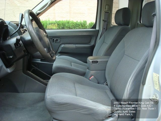 Nissan Frontier 2003 photo 4