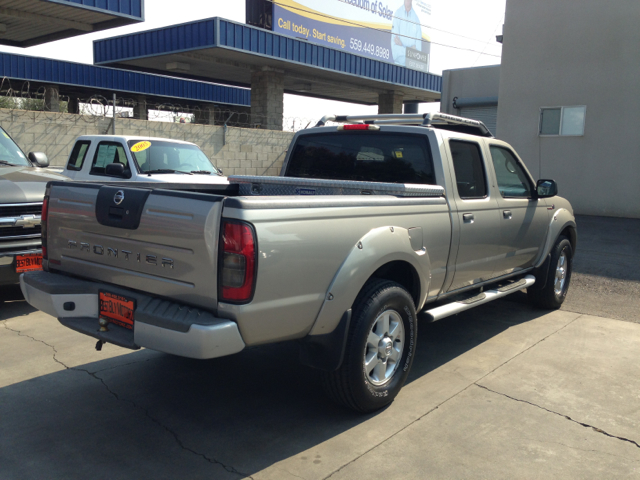 Nissan Frontier 2003 photo 1