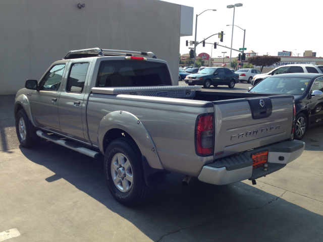 Nissan Frontier 2003 photo 4