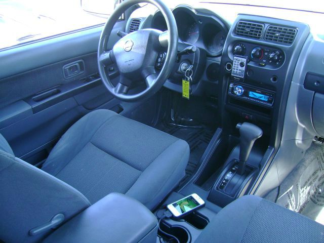 Nissan Frontier 2003 photo 4