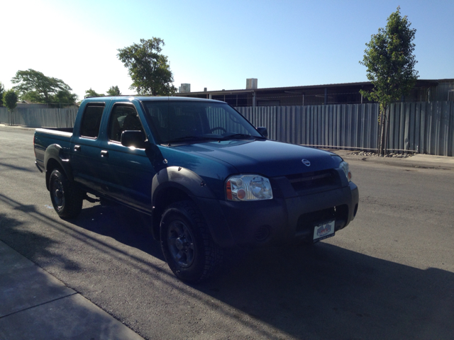 Nissan Frontier 2003 photo 10