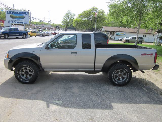 Nissan Frontier 2003 photo 4