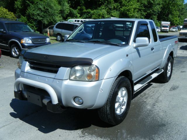 Nissan Frontier 2003 photo 7