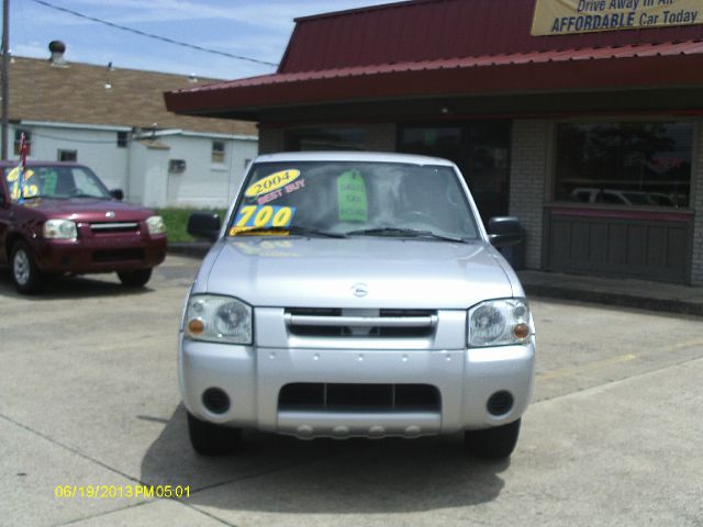 Nissan Frontier 2004 photo 1